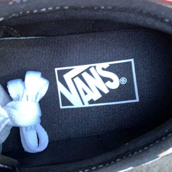 VANS ATWOOD CAMO CHECK BLACK/WHITE WMNS - Picture 6 of 15